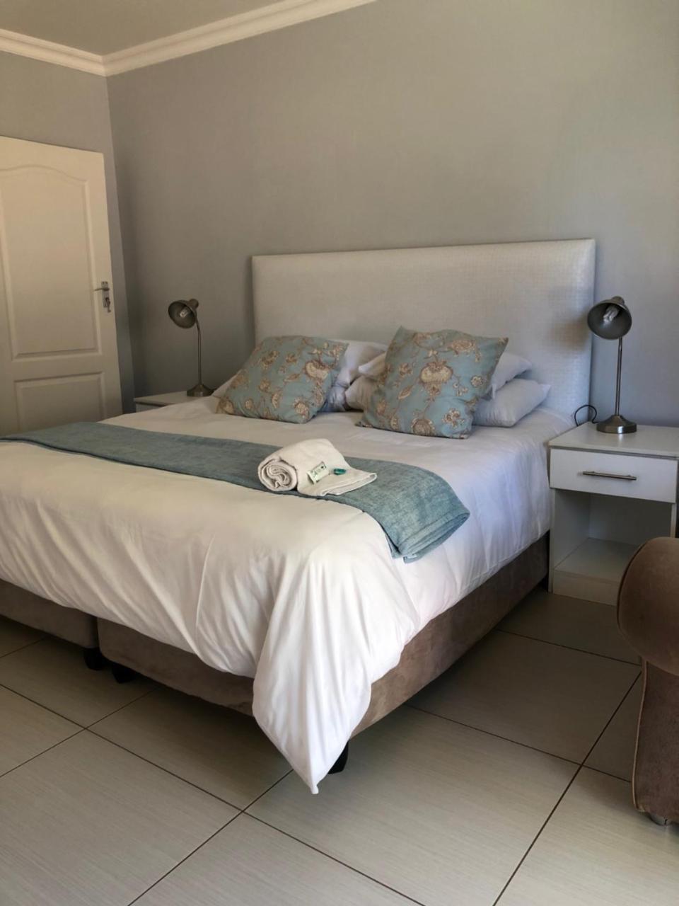 Odelia Guest House Mokopane Exterior foto